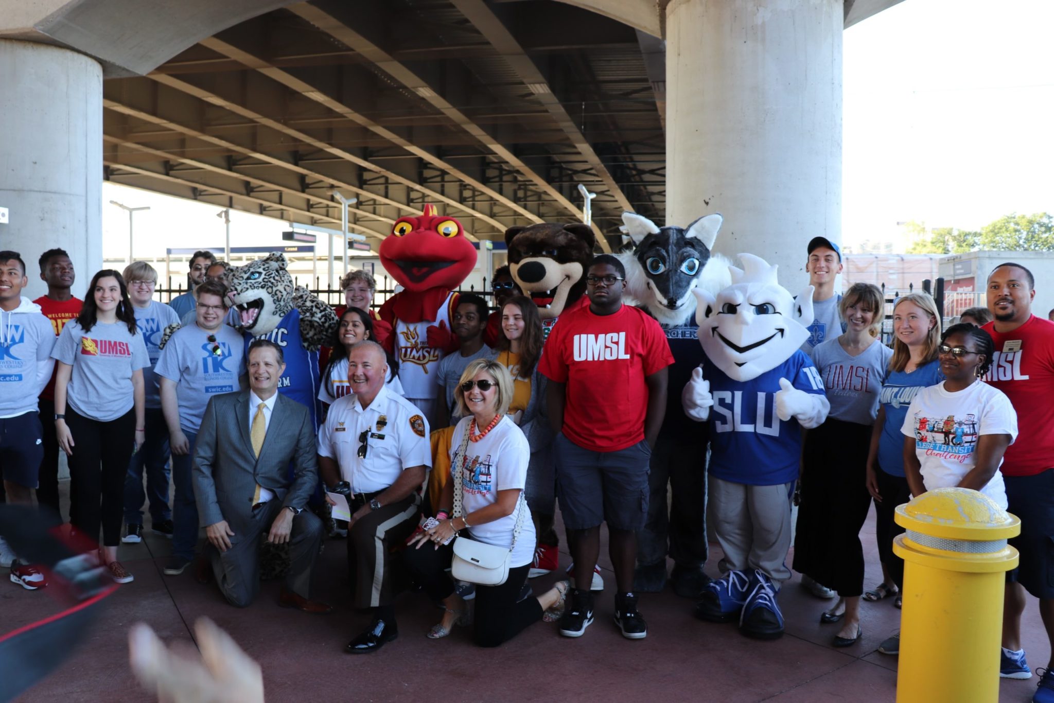 Mascots Meetup on MetroLink for the College Transit Challenge
